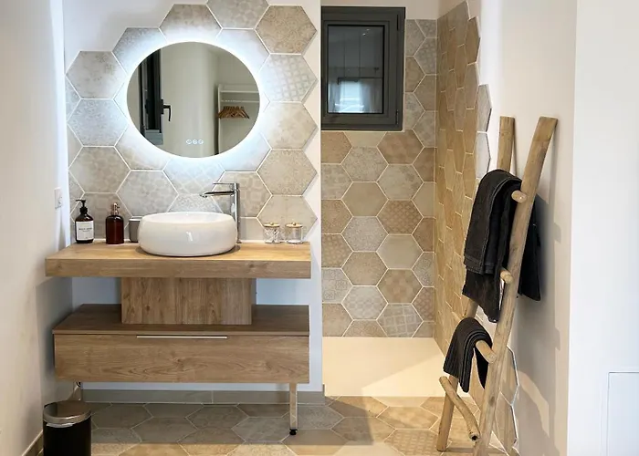 Le Petit Cabanon Provencal Villa Mane (Alpes-de-Haute-Provence)