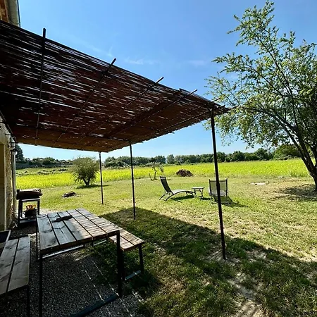 Le Petit Cabanon Provencal * Mane (Alpes-de-Haute-Provence)