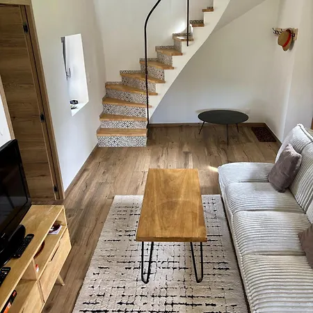Le Petit Cabanon Provencal Villa Mane (Alpes-de-Haute-Provence)