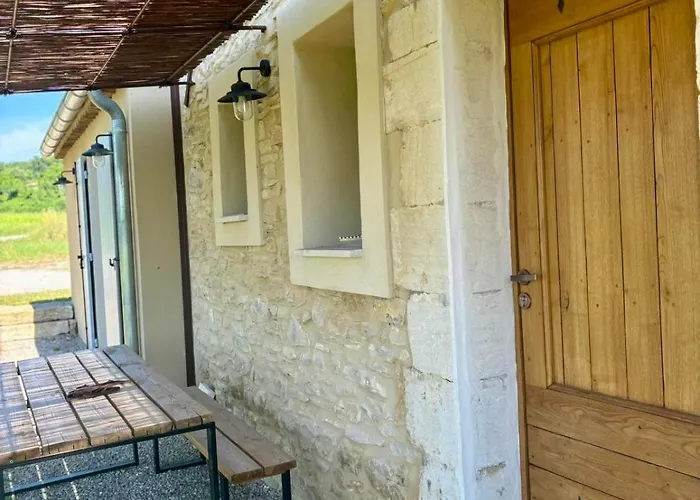Le Petit Cabanon Provencal *